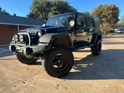 Used 2012 Jeep Wrangler Unlimited Rubicon w/ Connectivity Group