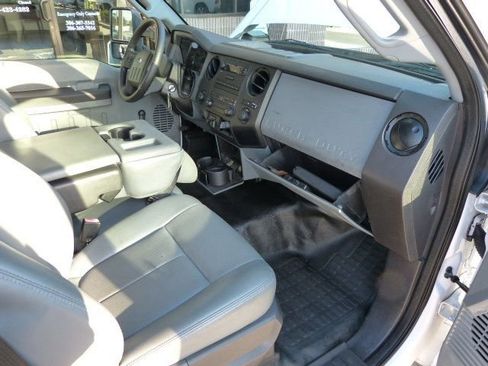 Used 2015 Ford F250 XL image 16