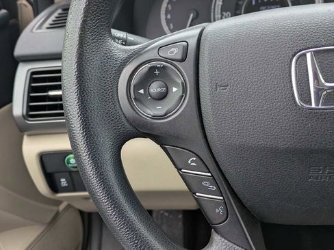 Used 2013 Honda Accord LX image 21