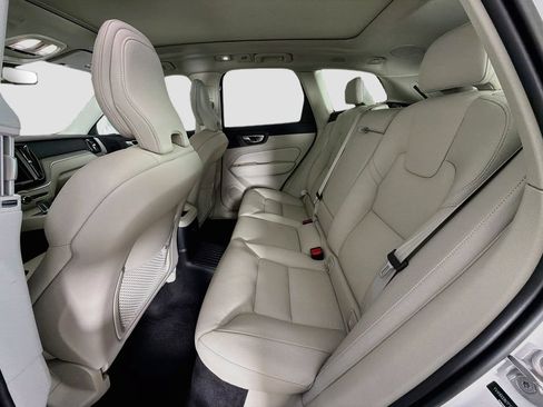 Certified 2023 Volvo XC60 T8 Plus w/ Protection Package Premier AWD/4WD image 26