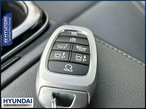 Certified 2023 Hyundai Tucson Limited AWD/4WD image 32