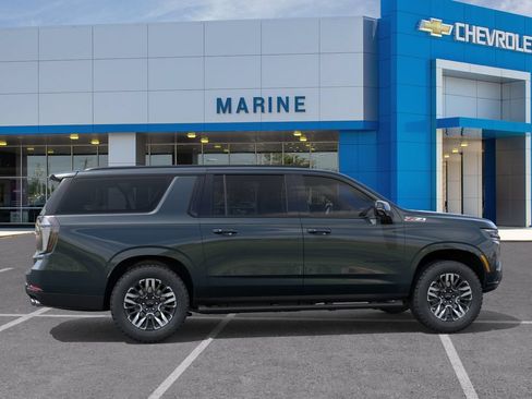 New 2026 Chevrolet Suburban Z71 w/ Comfort Package AWD/4WD image 5