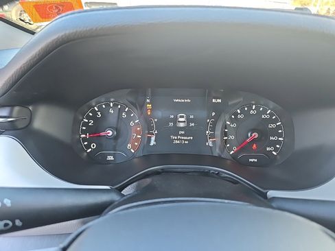 Certified 2024 Jeep Compass Limited image 26