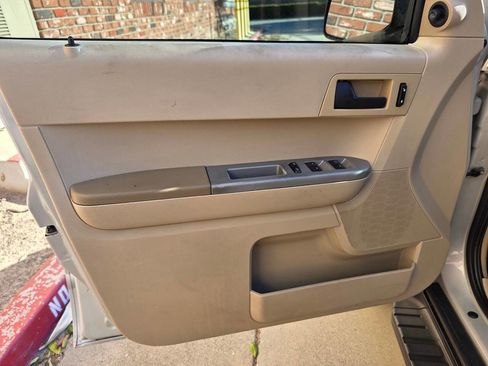 Used 2008 Ford Escape XLT image 21