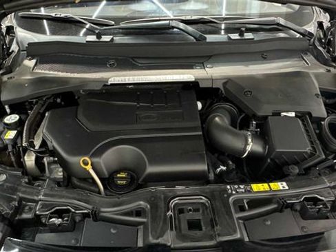 Used 2022 Land Rover Discovery Sport S AWD/4WD image 30
