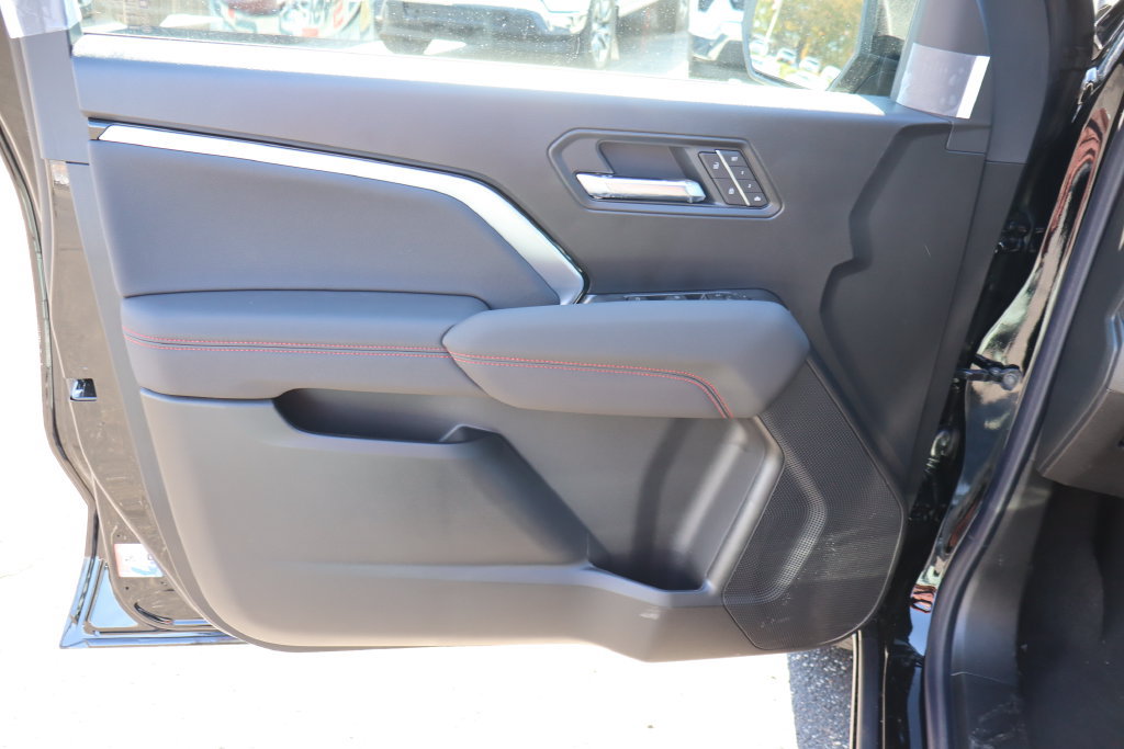 New 2026 Chevrolet Colorado Z71 w/ Z71 Convenience Package 2 AWD/4WD image 4