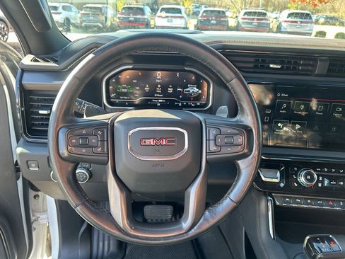 Used 2022 GMC Sierra 1500 AT4 w/ AT4 Premium Package image 14