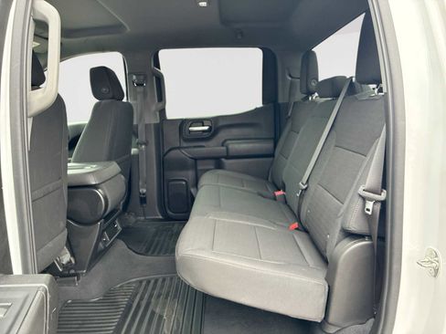 Certified 2023 Chevrolet Silverado 1500 Custom image 24