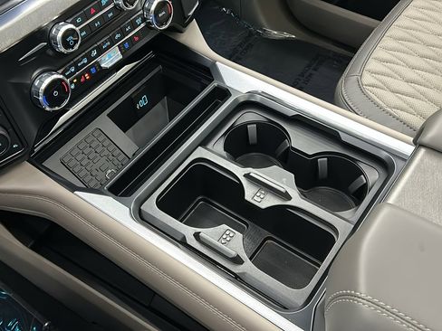 Used 2026 Ford F450 Platinum w/ Platinum Plus Package image 26