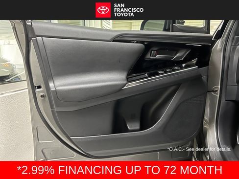 Used 2023 Toyota bZ4X FWD image 35