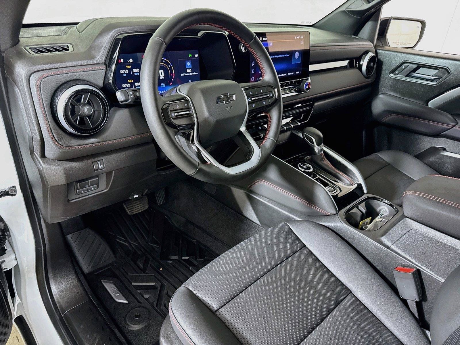 Certified 2026 Chevrolet Colorado Z71 w/ Technology Package AWD/4WD image 7