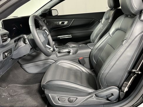 Used 2024 Ford Mustang GT Premium w/ GT Performance Package RWD image 10
