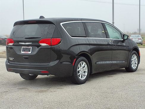 New 2026 Chrysler Voyager LX FWD image 2