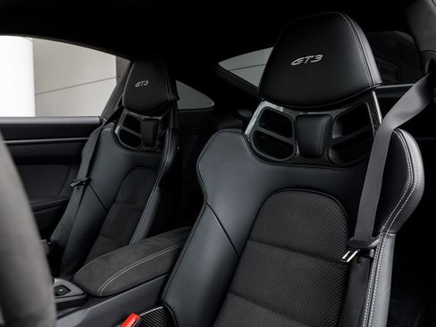 Used 2023 Porsche 911 GT3 RWD image 47