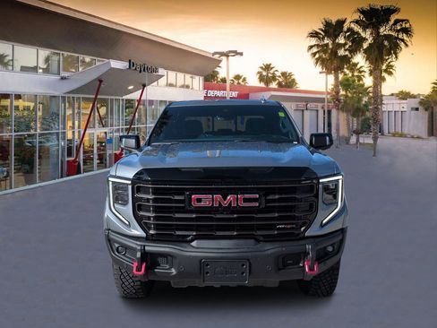 Used 2026 GMC Sierra 1500 AT4X w/ AT4X AEV Edition AWD/4WD image 8