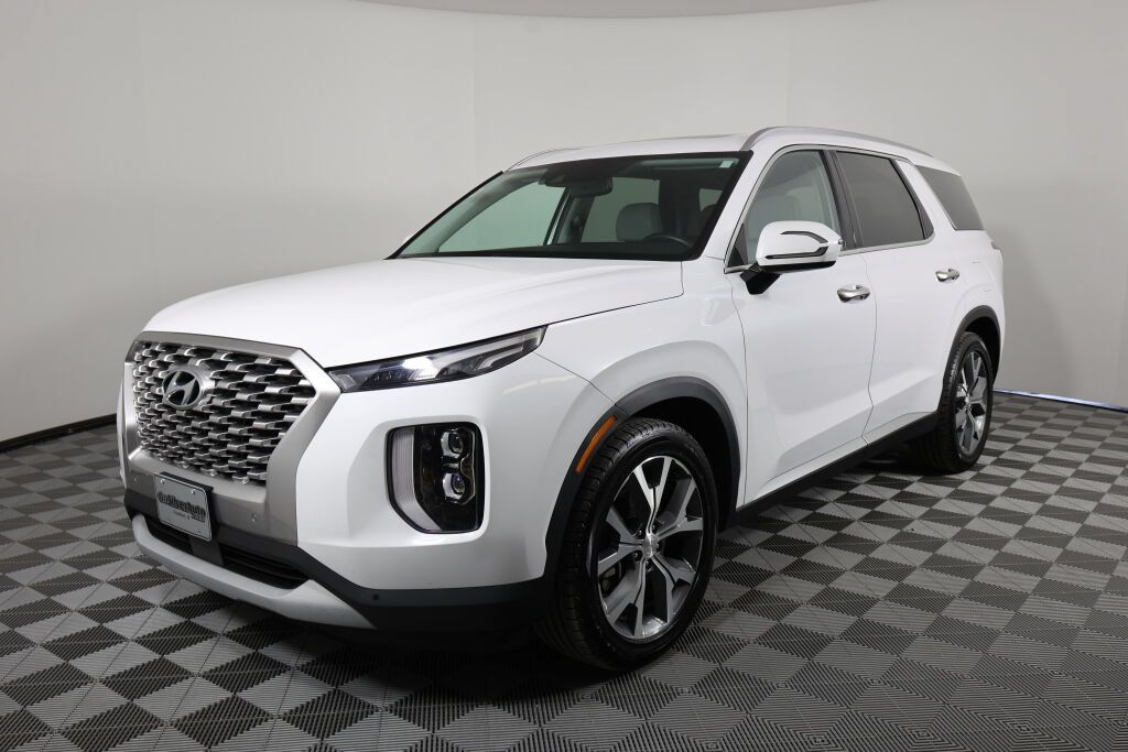 Used 2022 Hyundai Palisade SEL w/ 8P Bench Seat Package AWD/4WD image 5