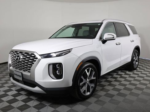 Used 2022 Hyundai Palisade SEL w/ 8P Bench Seat Package AWD/4WD image 5
