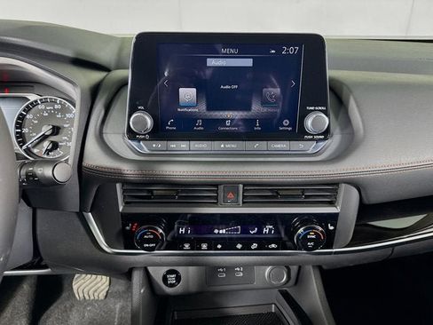 New 2026 Nissan Rogue SV AWD/4WD image 13