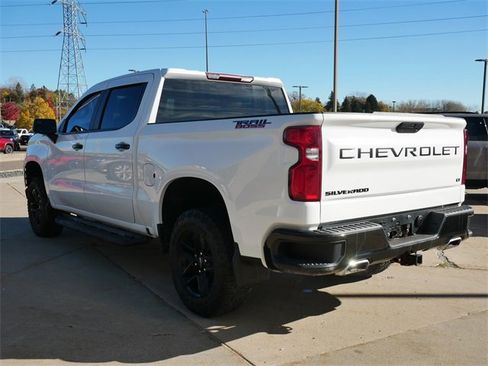 Used 2021 Chevrolet Silverado 1500 LT Trail Boss w/ Bed Protection Package image 5