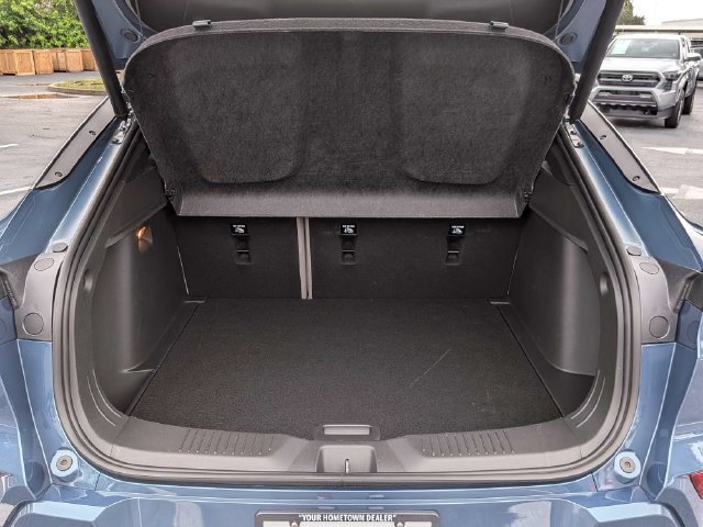 Used 2026 Buick Envista Avenir FWD image 12