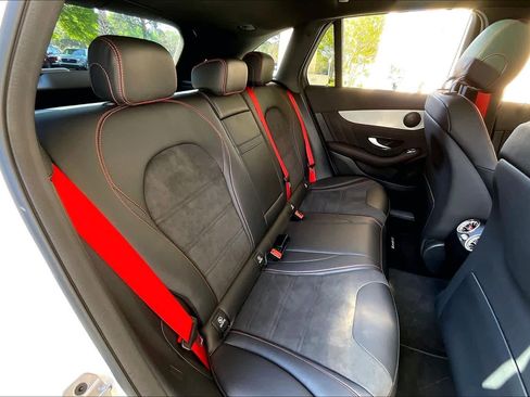 Certified 2022 Mercedes-Benz GLC 43 AMG 4MATIC image 20
