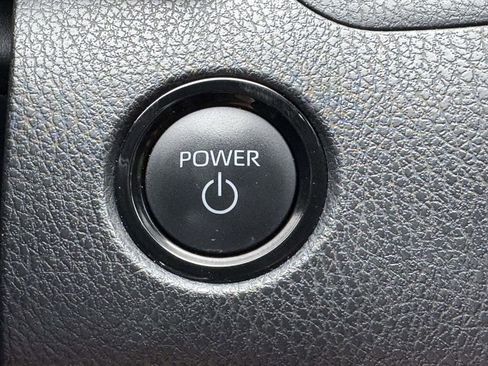 Used 2025 Toyota Camry LE FWD image 9