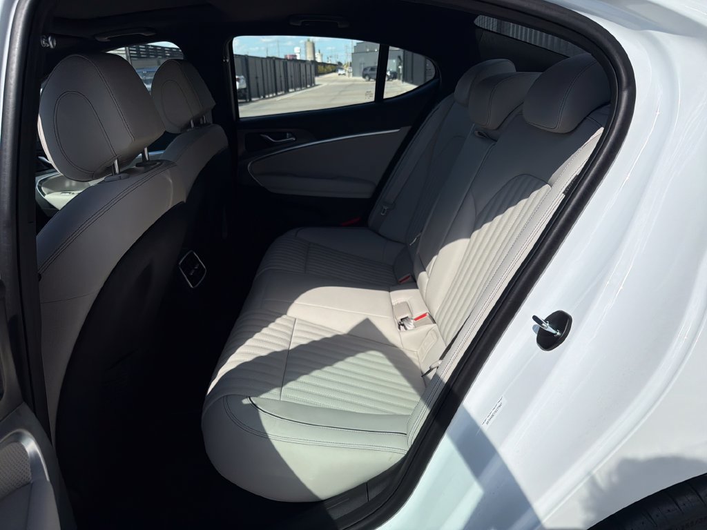 New 2026 Genesis G70 3.3T Sport Prestige RWD image 14