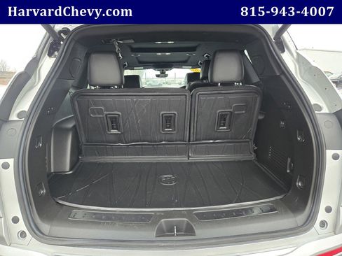 Used 2022 Buick Enclave Avenir w/ Avenir Technology Package image 35