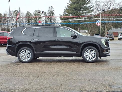 Used 2025 GMC Acadia Elevation w/ Elevation Premium Package FWD image 2