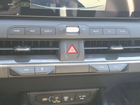 New 2025 Kia K4 GT-Line w/ GT-Line Premium Package image 19