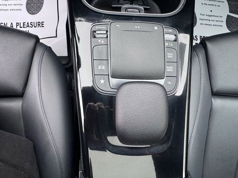 Used 2021 Mercedes-Benz CLA 250 4MATIC image 30