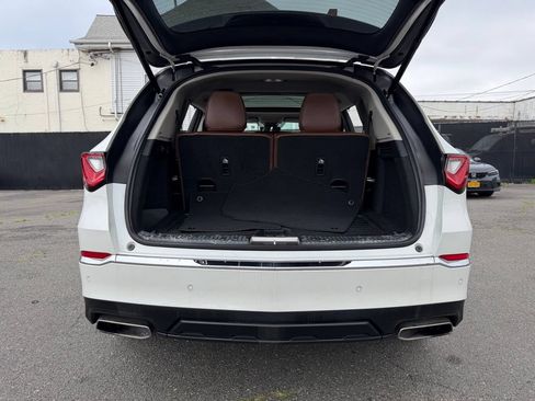 Used 2024 Acura MDX SH-AWD w/ Advance Package image 15
