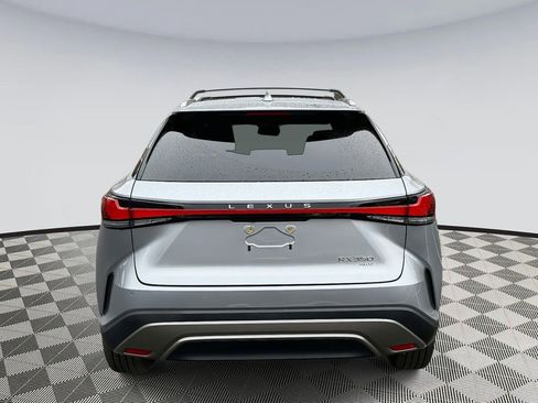 Used 2023 Lexus RX 350 Premium image 3