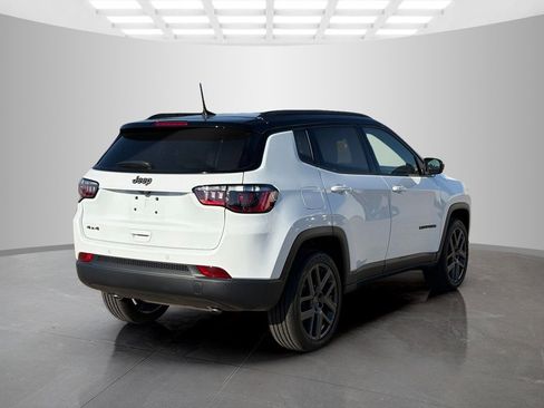 New 2026 Jeep Compass Limited image 3