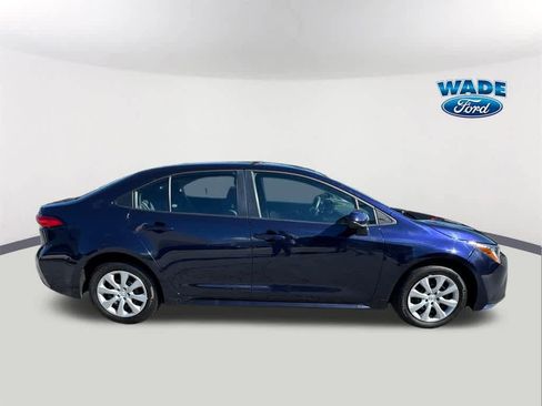 Used 2024 Toyota Corolla LE image 4