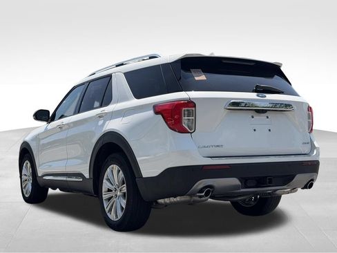 Certified 2024 Ford Explorer Limited w/ Equipment Group 301A AWD/4WD image 5