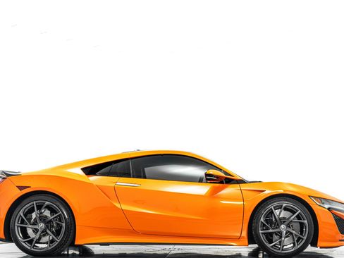 Used 2019 Acura NSX AWD/4WD image 2
