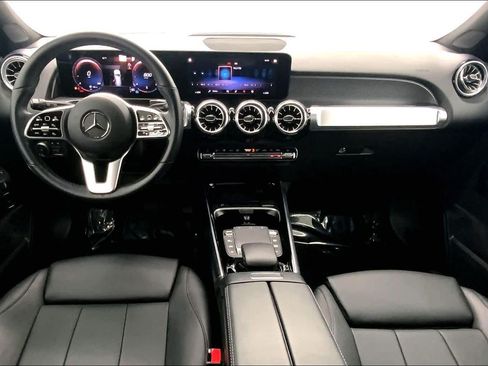 Certified 2023 Mercedes-Benz GLB 250 image 18