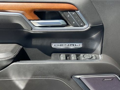 Used 2022 GMC Sierra 1500 Denali AWD/4WD image 24