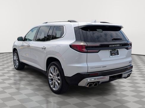 Used 2024 GMC Acadia Denali w/ Super Cruise Package AWD/4WD image 3