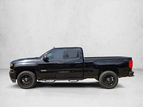 Used 2018 Chevrolet Silverado 1500 Custom w/ Texas Edition image 8