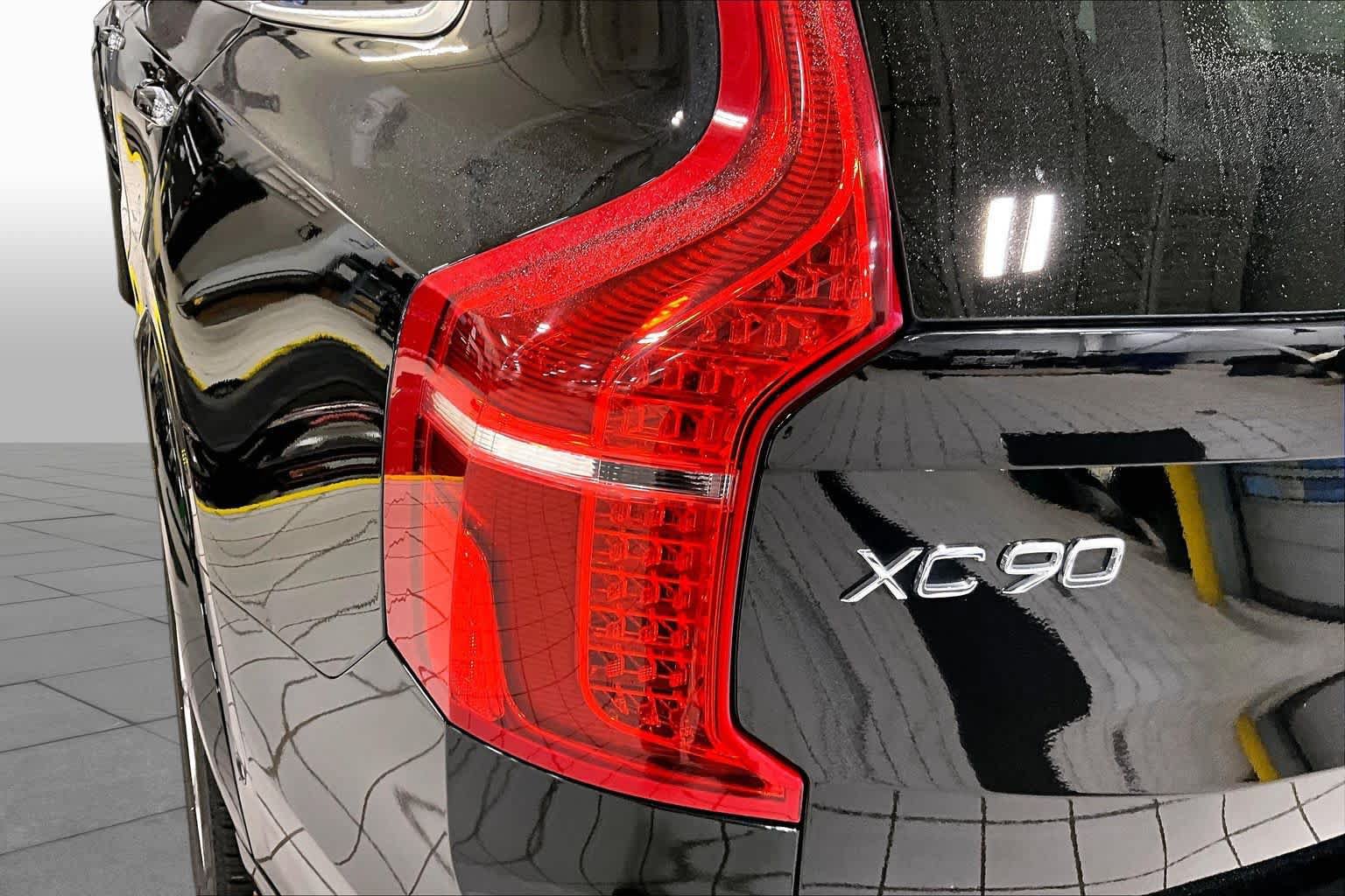Used 2018 Volvo XC90 T6 Inscription w/ Convenience Package AWD/4WD image 27