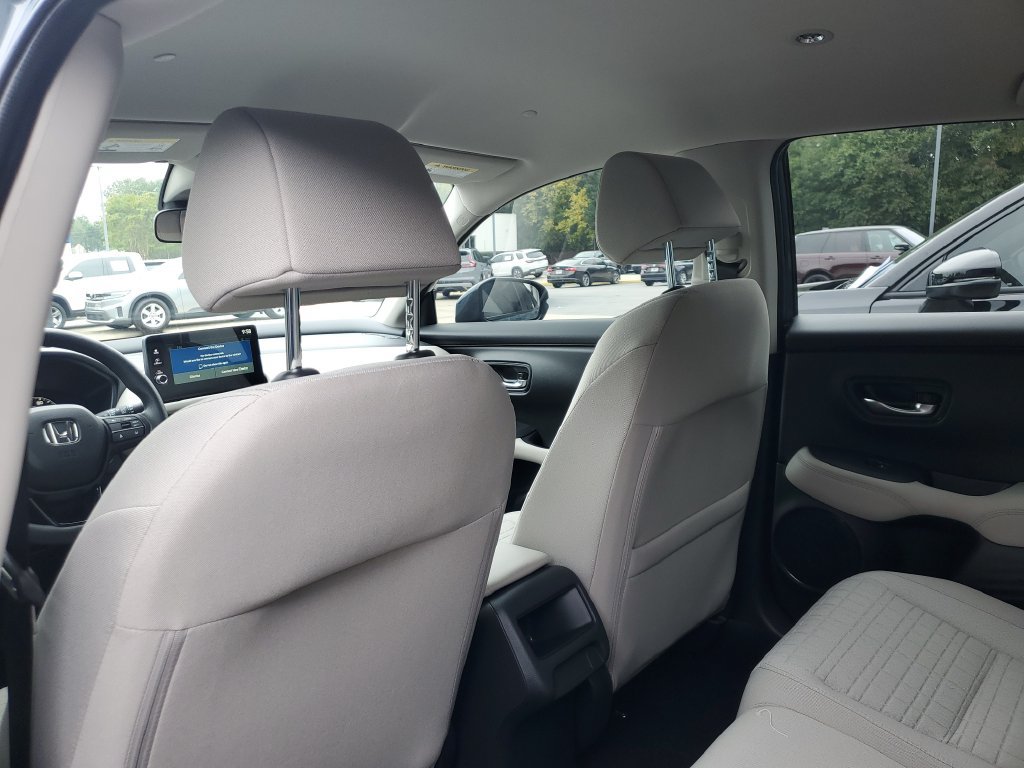 New 2027 Honda HR-V LX image 11