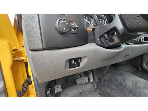 Used 2011 Chevrolet Silverado 2500 W/T image 16