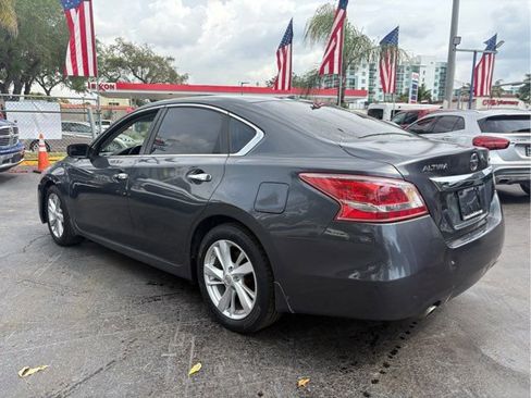 Used 2013 Nissan Altima 2.5 SV image 8