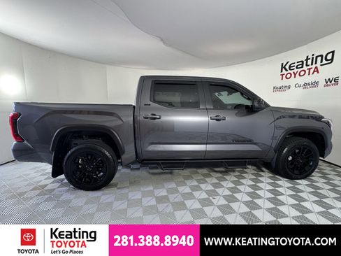 Used 2025 Toyota Tundra SR5 w/ SR5 Premium Package AWD/4WD image 4