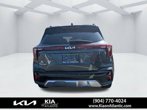 Used 2024 Kia Seltos EX FWD image 4