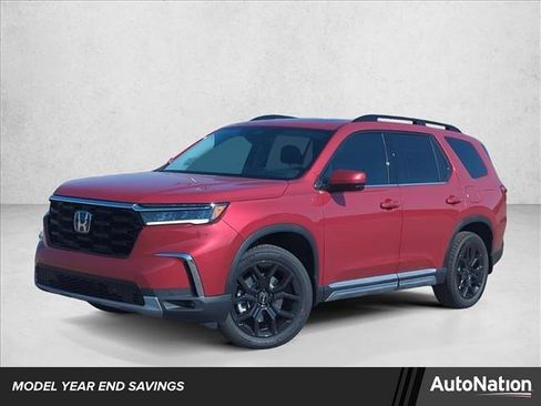 New 2025 Honda Pilot Touring image 1
