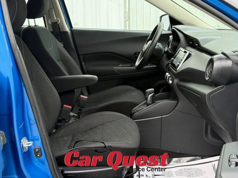 Used 2022 Nissan Kicks S FWD image 17