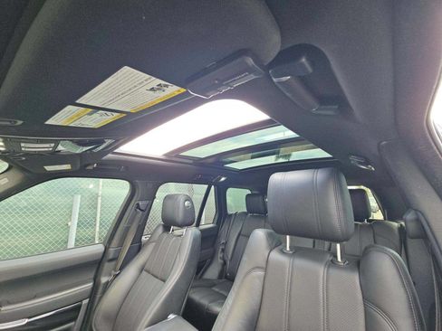 Used 2016 Land Rover Range Rover HSE AWD/4WD image 11
